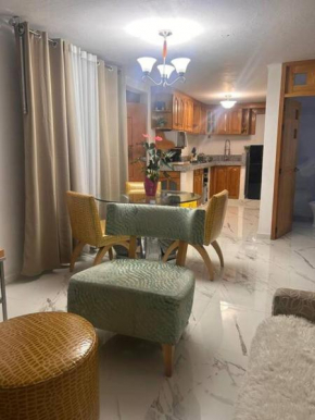 Gorgeous apartment in an amazing location!
